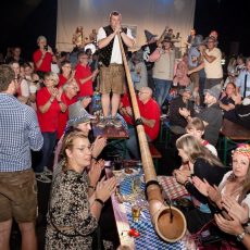Es „oktoberfestelt“ im Wunderland Kalkar (Unterhaltung / Freizeit | Kalkar) Es „oktoberfestelt“ im Wunderland Kalkar (Unterhaltung / Freizeit | Kalkar)