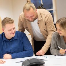 Datamining, Extraktion & Co. – Wie KI bei der Product Experience unterstützen kann (Webinar | Online)