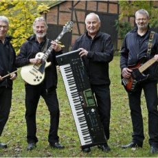 Muttertag auf dem Kirchplatz (Unterhaltung / Freizeit | Bad Bevensen)