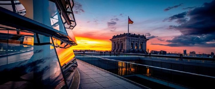 Die Wappnung der Demokratie (Vortrag | Stuttgart) Die Wappnung der Demokratie (Vortrag | Stuttgart)